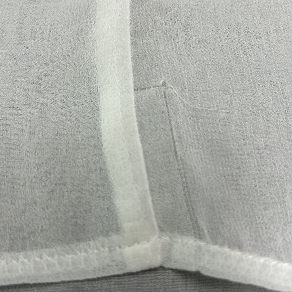 Red Berry shear top - Picture 8 of 9